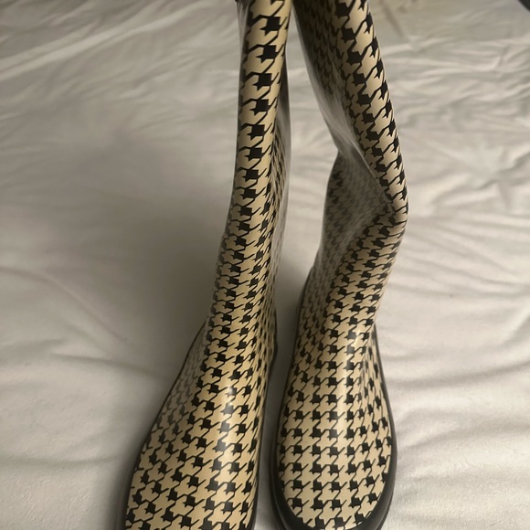 Sperry topsider houndstooth rain boots size 8, worn only once, great condition - Picture 11 of 14